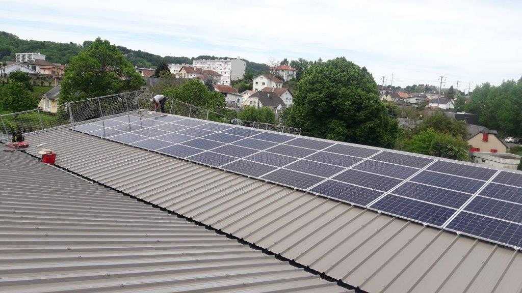 UN NOUVEL ÉQUIPEMENT PHOTOVOLTAÏQUE DU SDE65 À LOURDES
